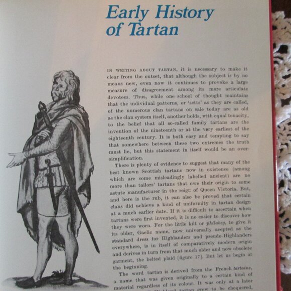 (Scottish)book Tartans by Christian Hesketh 1961 Book - Picture 3 of 5